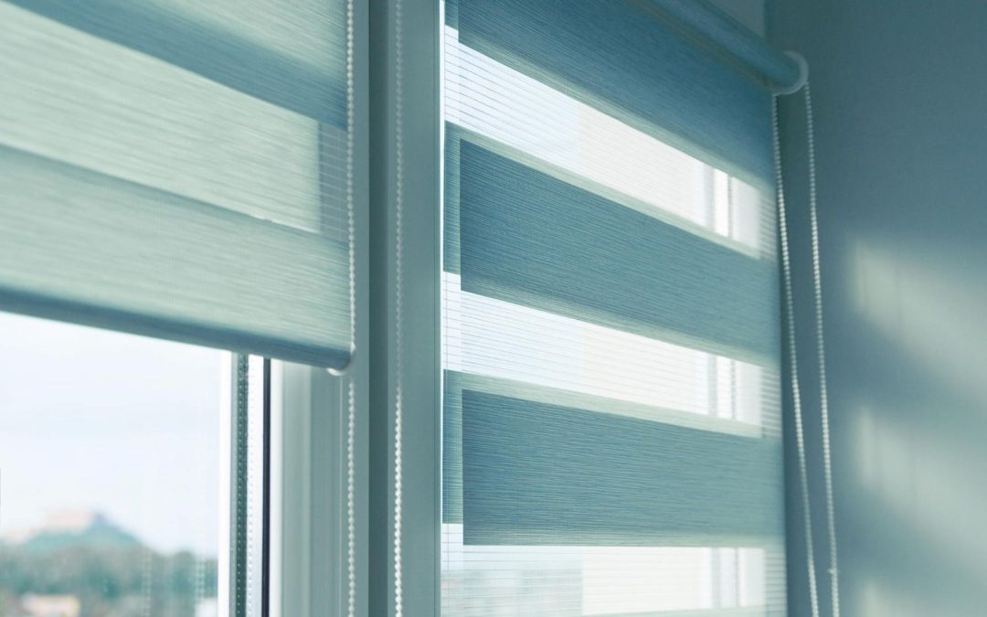 Privacy Without Darkness: The Best Window Solutions for Close-Proximity Living